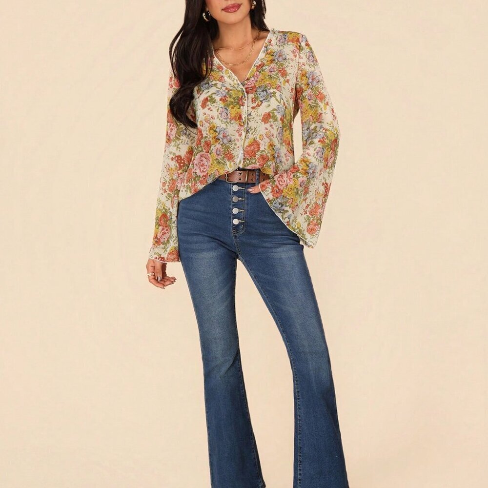 Apricot Boho Women's Floral Print Trumpet Sleeve Blouse - Picture 4 of 6